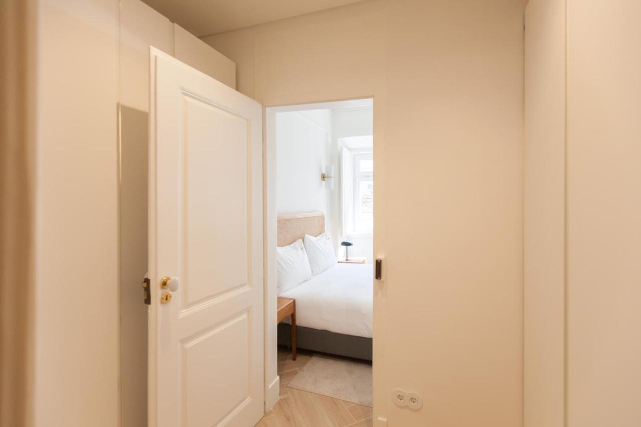 Flh Lapa Apartment With Interior Pateo Lisbon Exterior photo